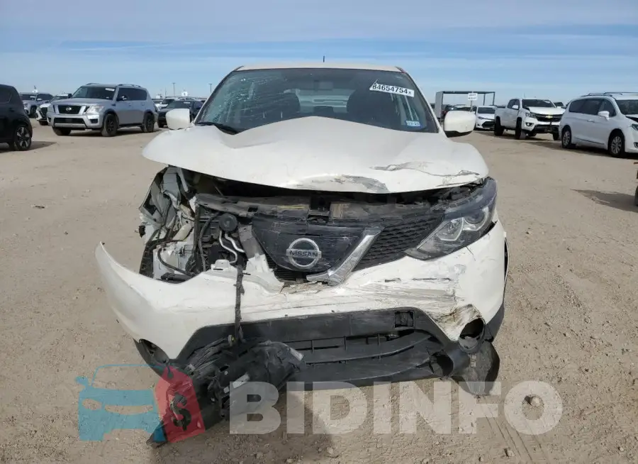 JN1BJ1CP2KW231425 Photo# 5