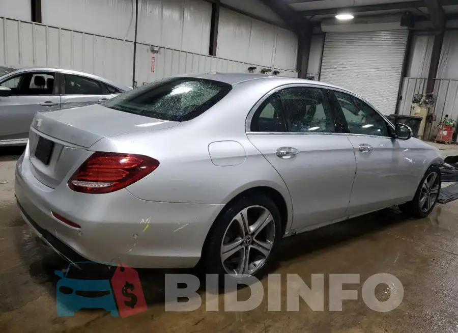 WDDZF8EB9LA717290 Photo# 3