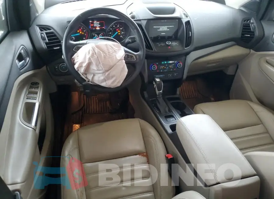 1FMCU0HD3KUB74676 Photo# 8