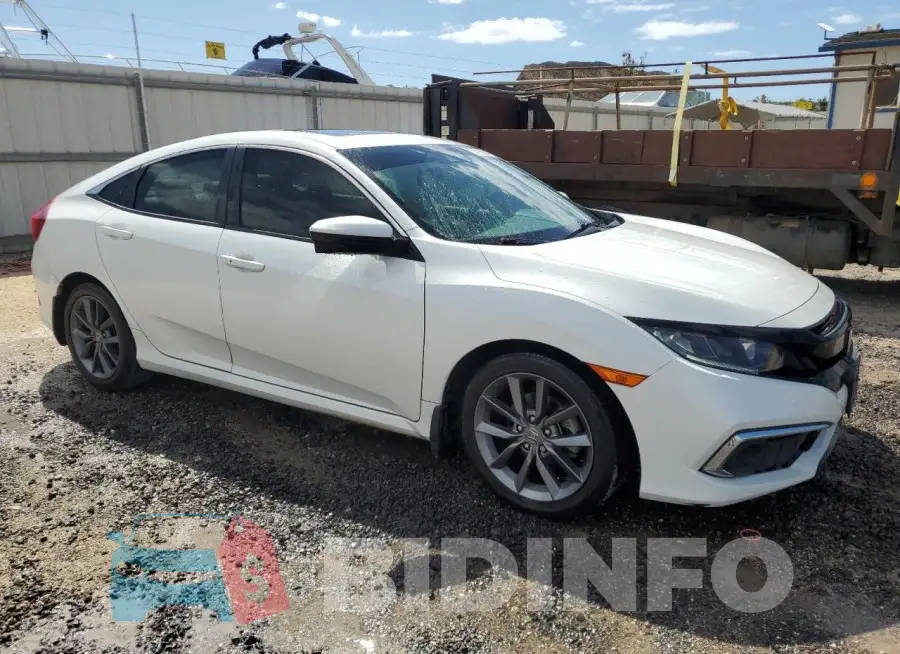 19XFC1F35KE014043 Photo# 4