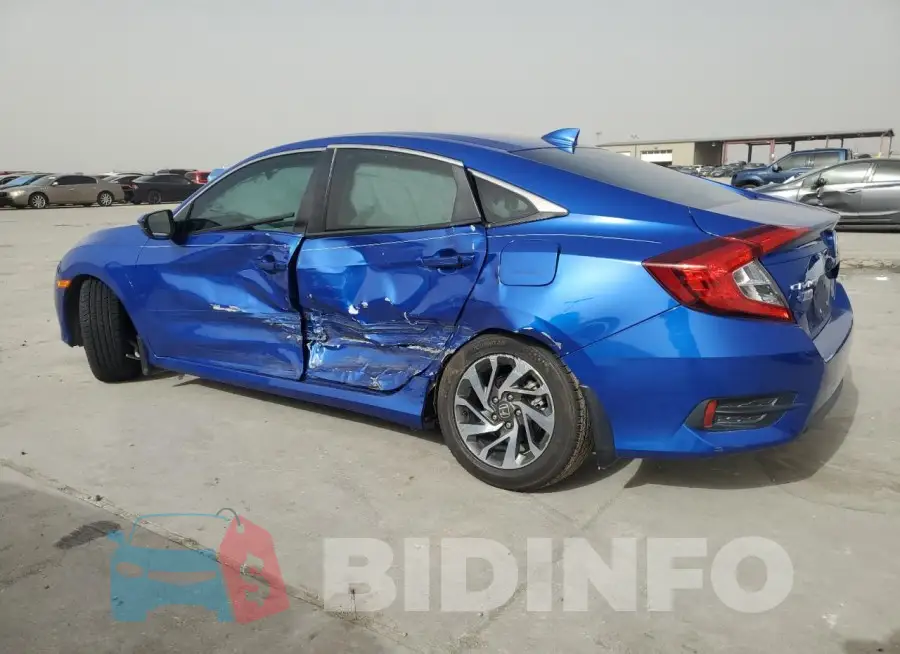 19XFC2F75JE043999 Photo# 2