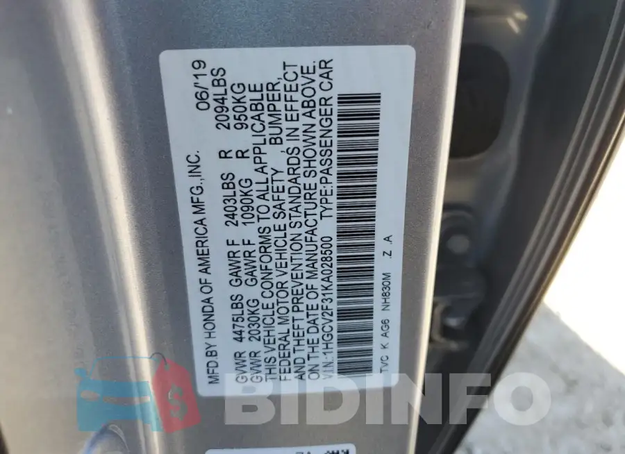 1HGCV2F31KA028500 Photo# 12