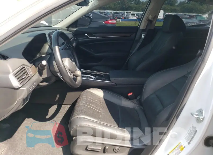 1HGCV2F92MA002754 Photo# 7