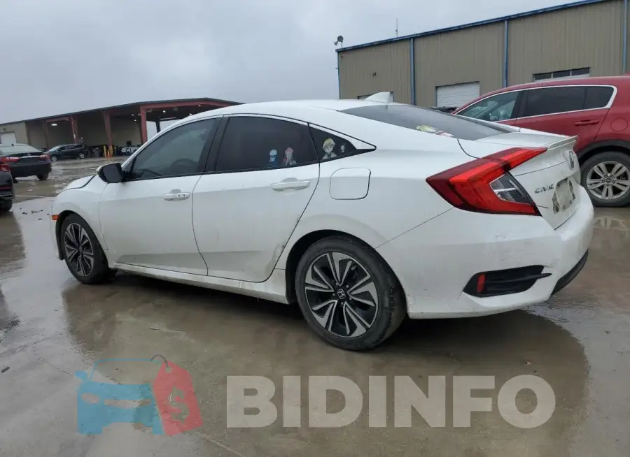 2HGFC1F30GH650740 Photo# 2
