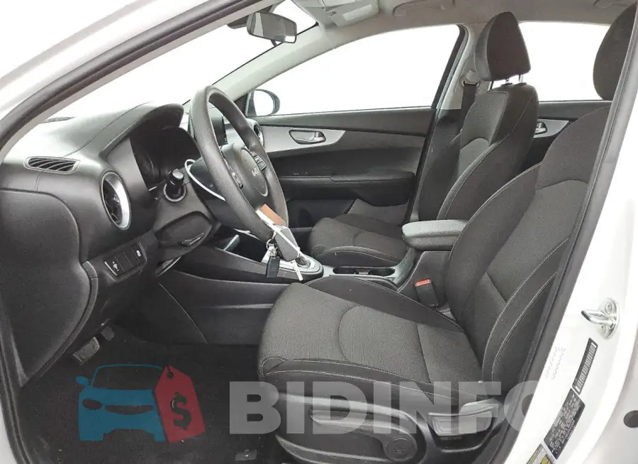 3KPF24AD2PE652858 Photo# 7