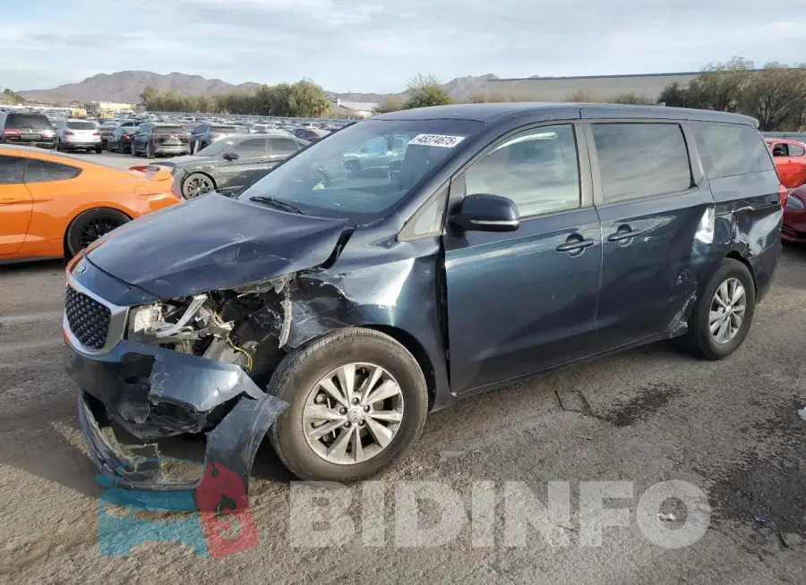 KNDMB5C18H6244792 Photo# 1