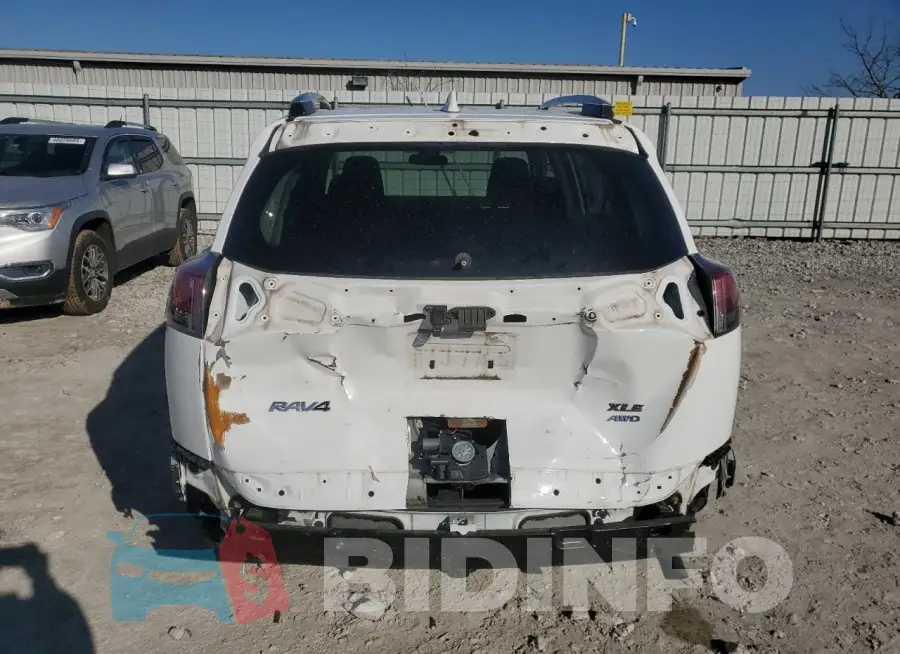 2T3RFREV1GW421777 Photo# 6