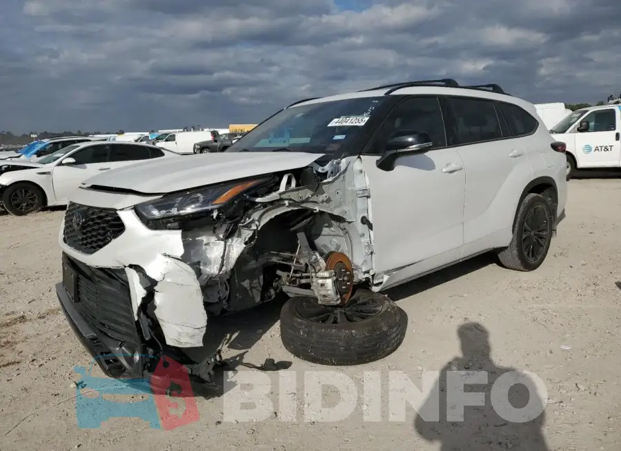 5TDKDRAHXRS531559 Photo# 1