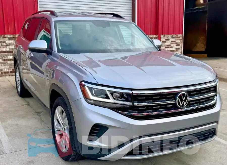 1V2WR2CA5MC575178 Photo# 1