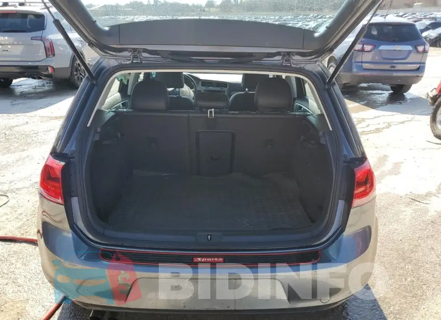 3VW217AU5HM054786 Photo# 6