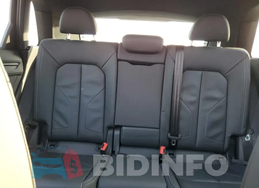 WA1DECF36R1067127 Photo# 10