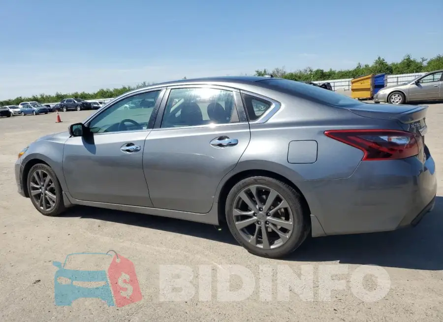 1N4AL3AP9JC295422 Photo# 2