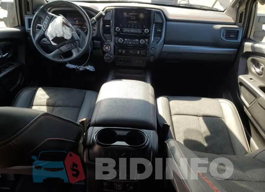 1N6AA1ED4PN101832 Photo# 8