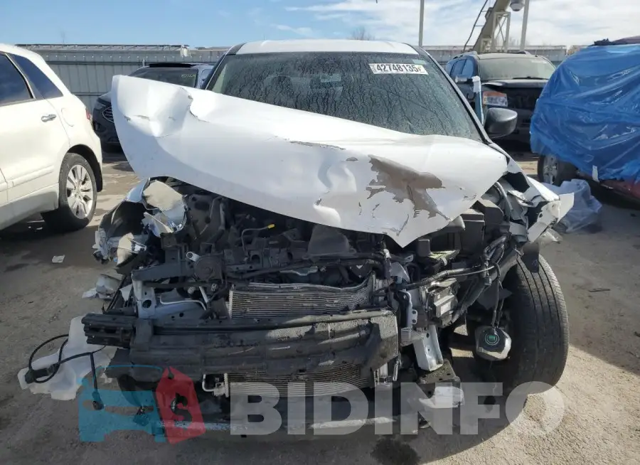 3N1CP5BV8PL573825 Photo# 5