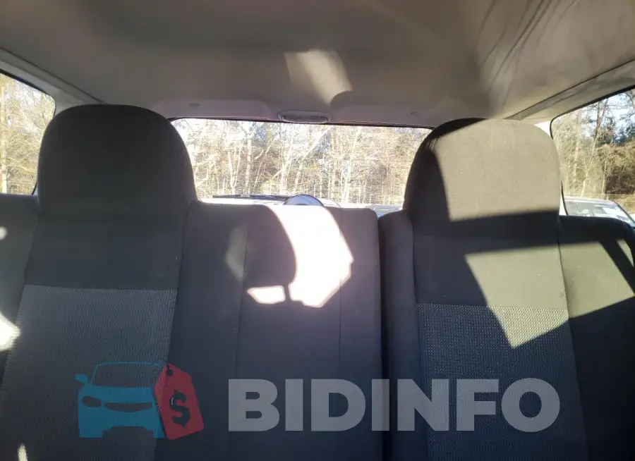 1C4NJRBB8GD520195 Photo# 10