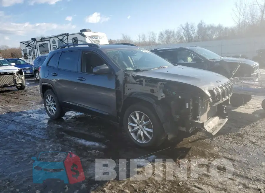 1C4PJMCB7JD587047 Photo# 4
