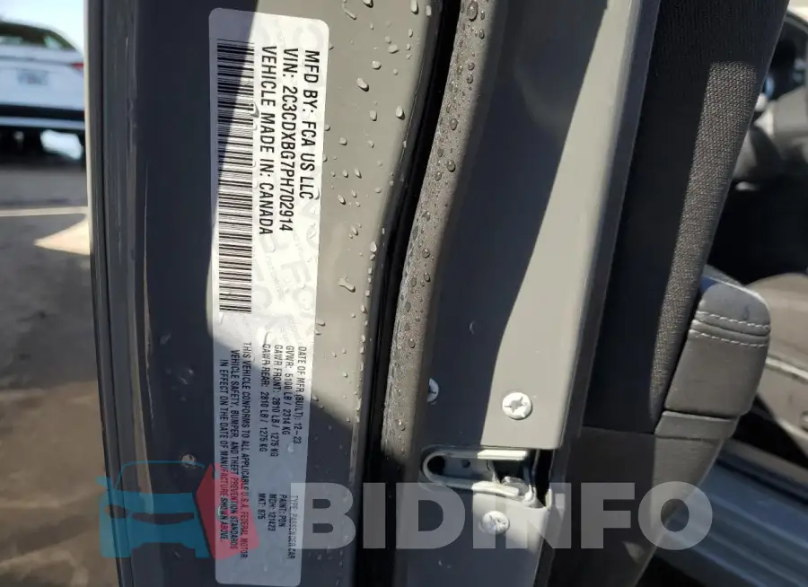2C3CDXBG7PH702914 Photo# 13