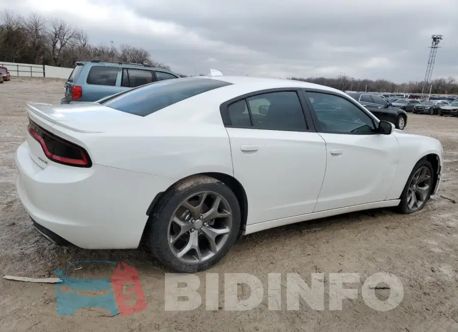 2C3CDXHG1GH215943 Photo# 3