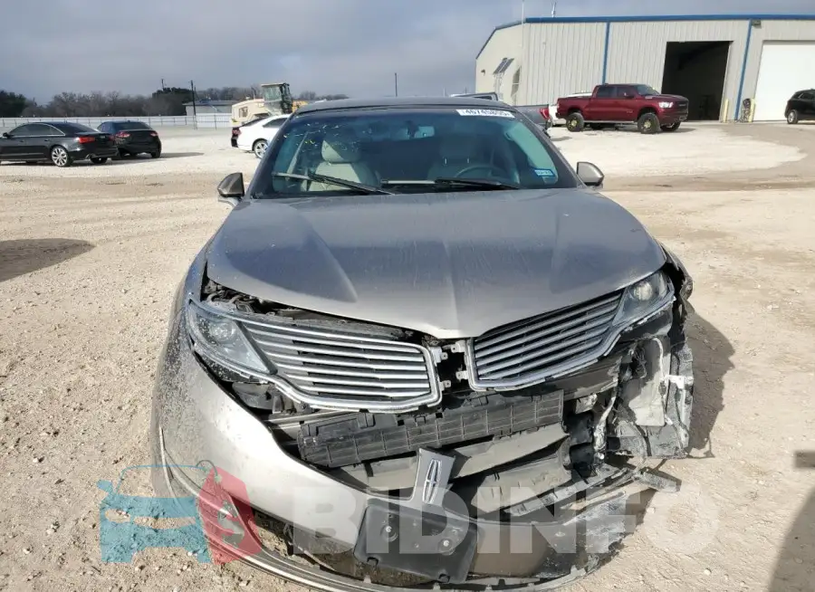 3LN6L2GK2GR626188 Photo# 5