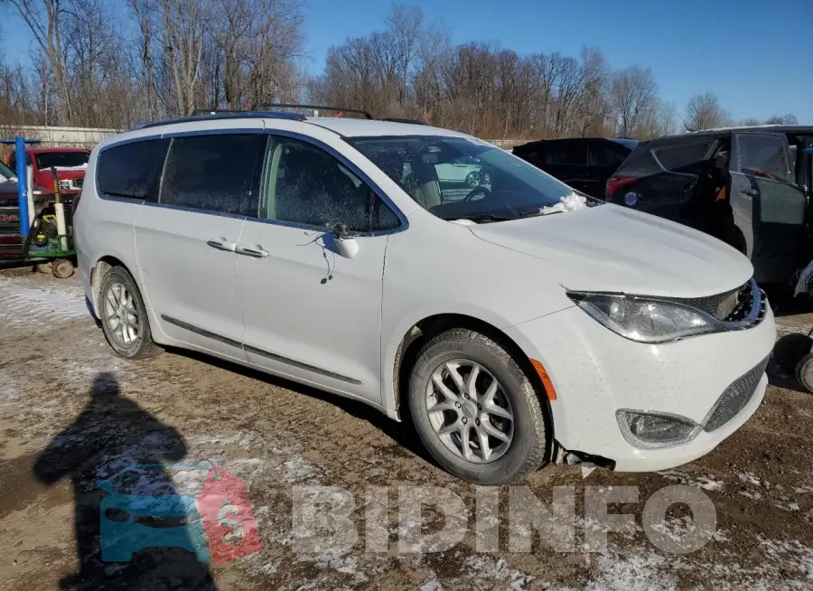 2C4RC1BG2LR275717 Photo# 4