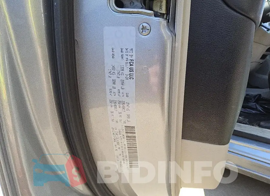 2C4RC1DG8LR198607 Photo# 13