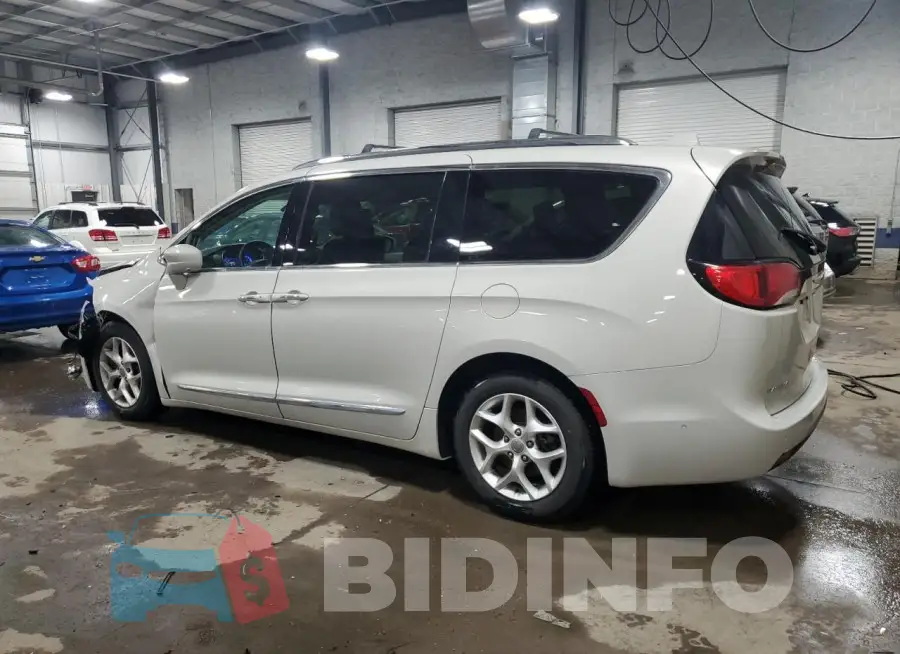 2C4RC1EG9HR555850 Photo# 2