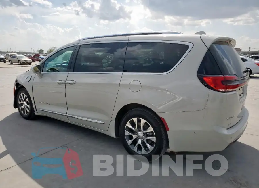 2C4RC1N77MR501392 Photo# 2