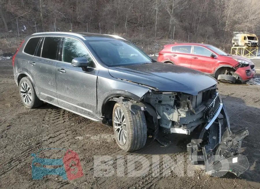 YV4102PK8M1715421 Photo# 4