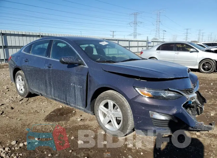 1G1ZB5ST1SF113020 Photo# 4