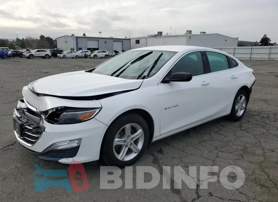 1G1ZB5ST5LF048884 Photo# 1