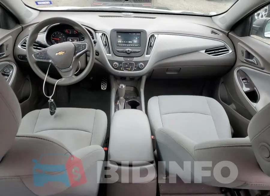 1G1ZB5ST9HF124615 Photo# 8