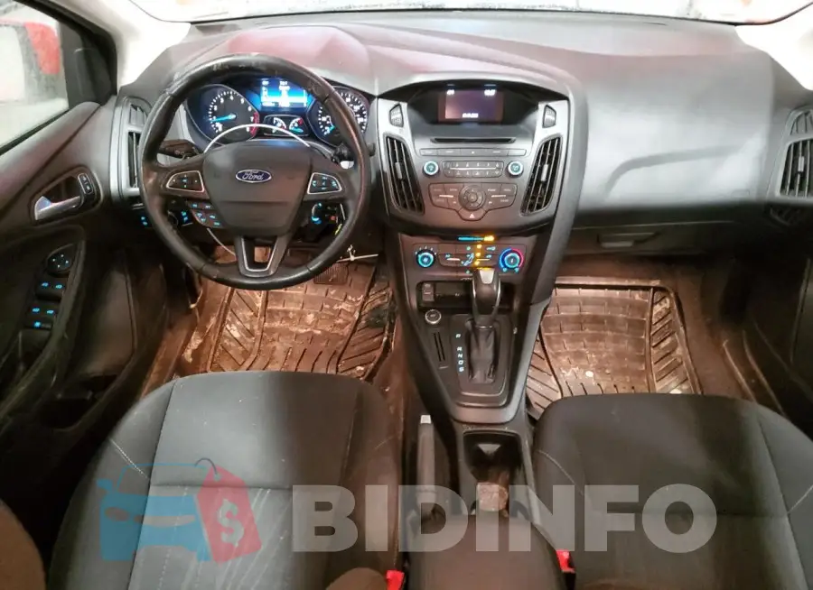 1FADP3F26GL248050 Photo# 8