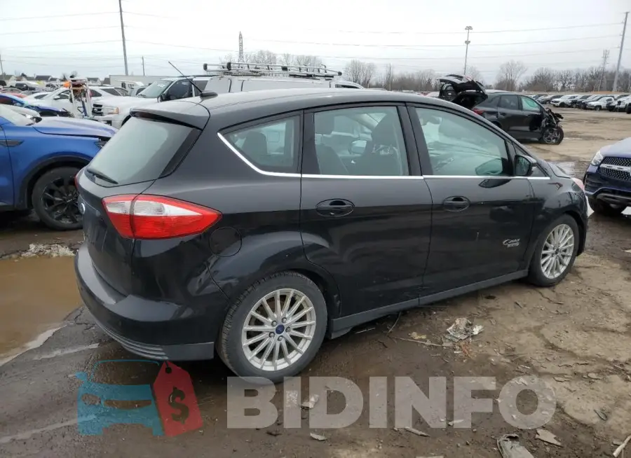 1FADP5CU5GL114874 Photo# 3