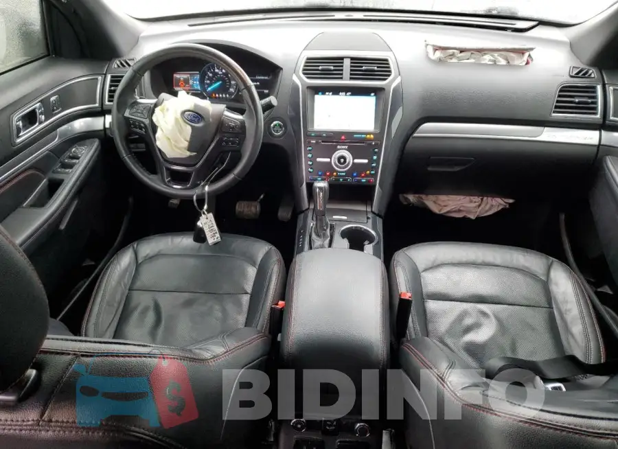 1FM5K8GT8JGB17473 Photo# 8