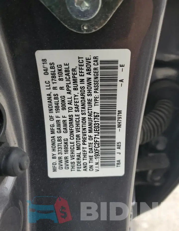 19XFC2F71JE031767 Photo# 12