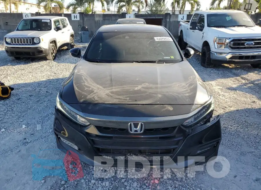 1HGCV1F37KA037244 Photo# 5