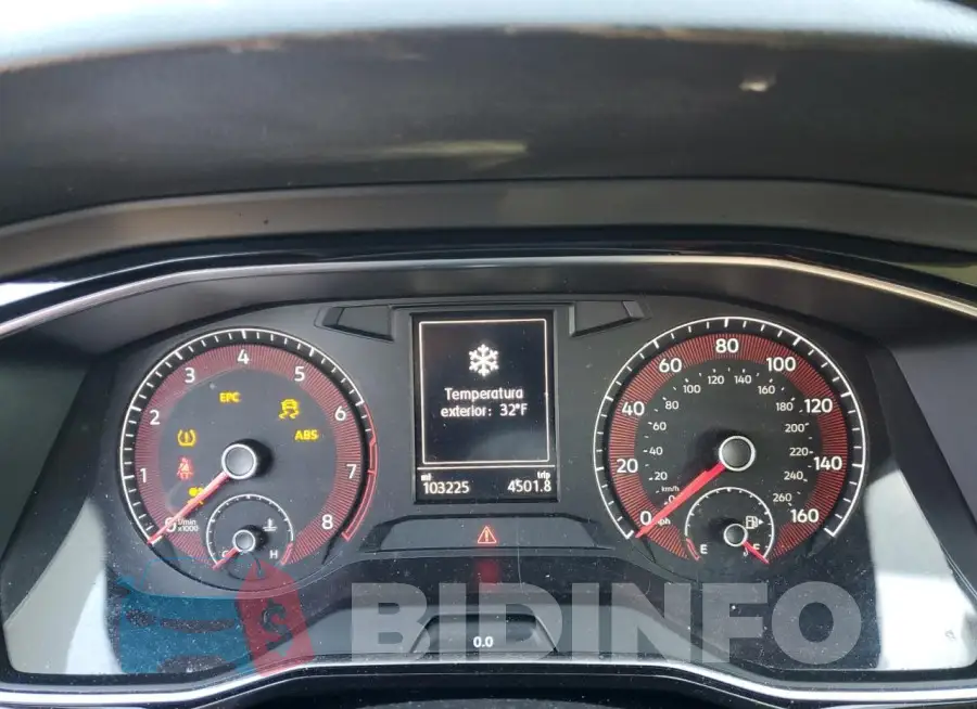 3VWCB7BUXKM139257 Photo# 9