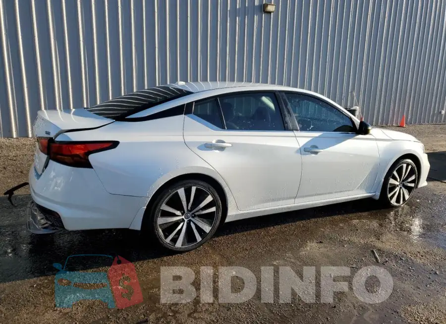 1N4BL4CVXKC222857 Photo# 3