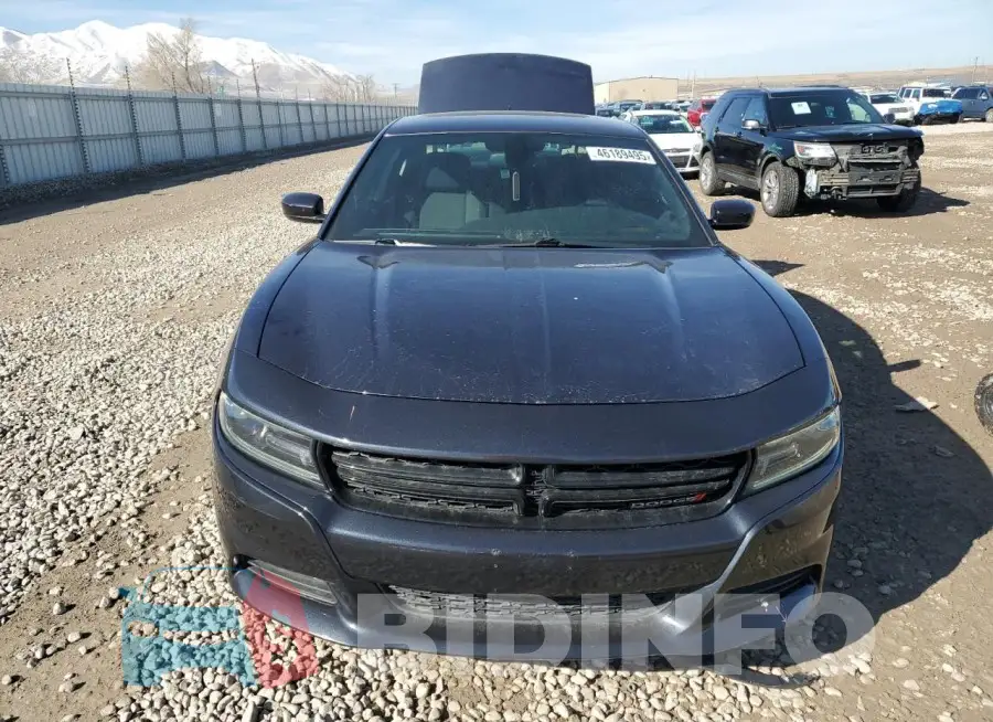 2C3CDXHG5GH332733 Photo# 5