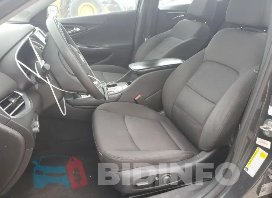 1G1ZD5ST0JF178062 Photo# 7