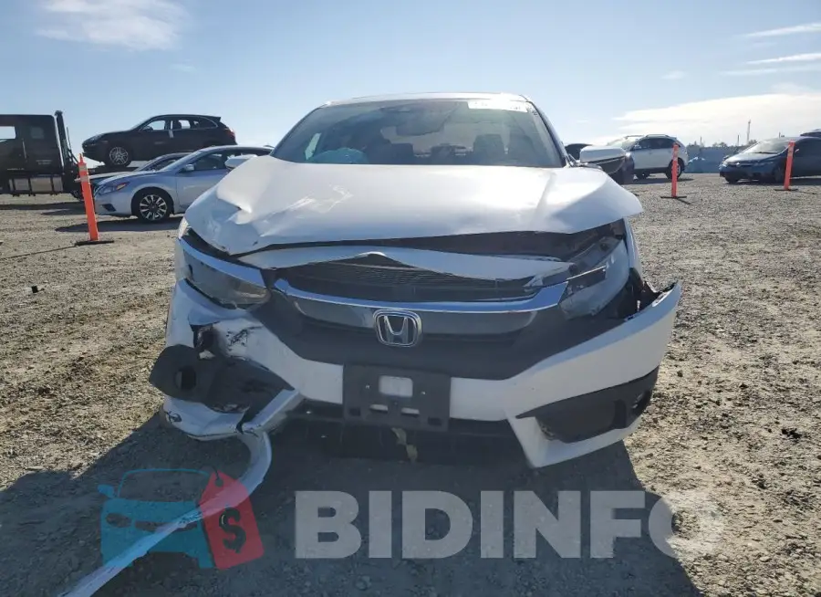 19XFC1F99GE224091 Photo# 5