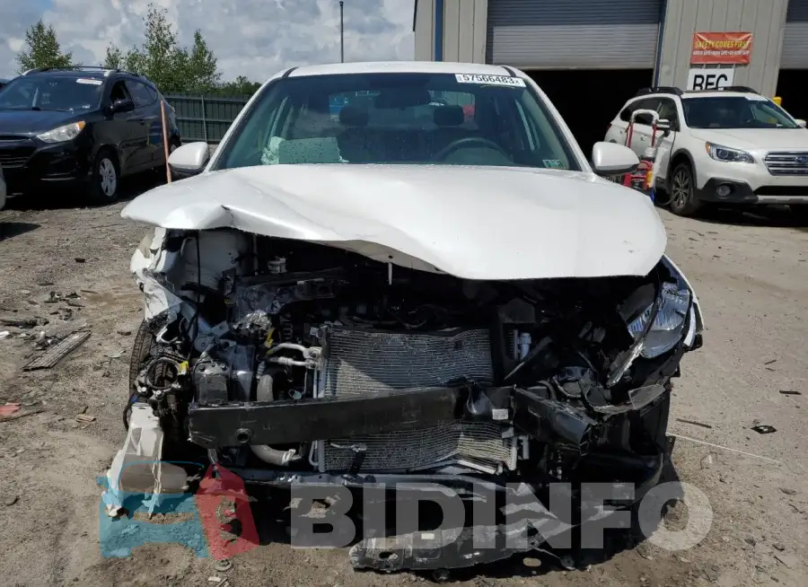 3KPC24A60NE169192 Photo# 5