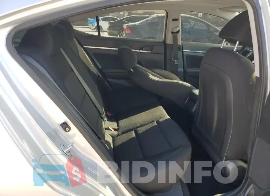 KMHD84LF4KU783090 Photo# 10