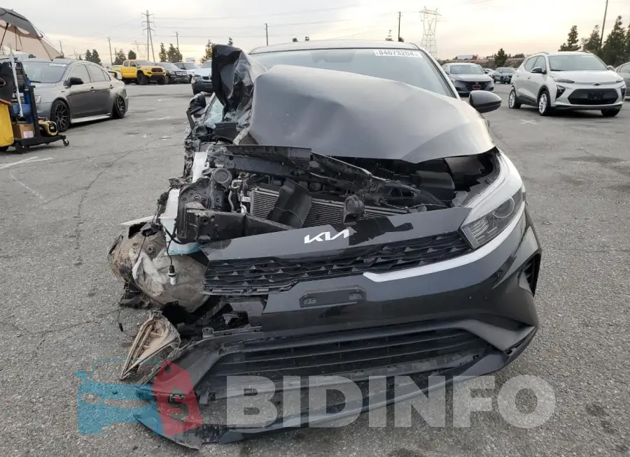 3KPF24AD1PE585217 Photo# 5