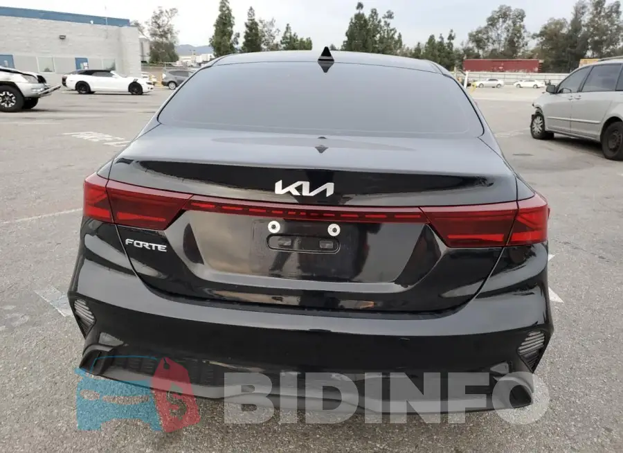 3KPF24AD1PE585217 Photo# 6