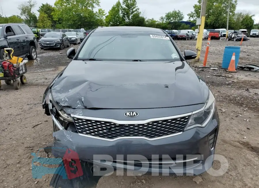 5XXGT4L30JG216918 Photo# 5