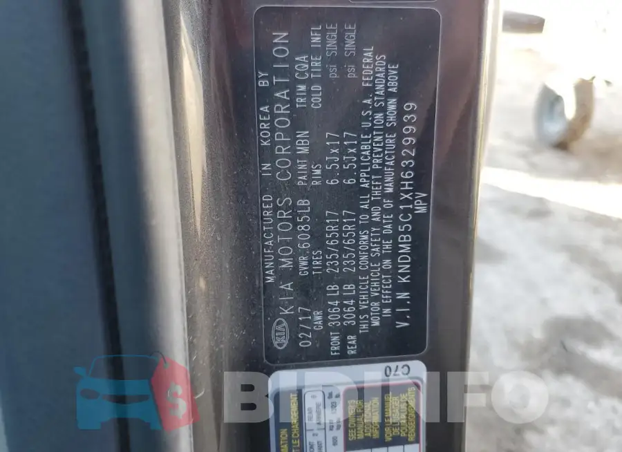 KNDMB5C1XH6329939 Photo# 13