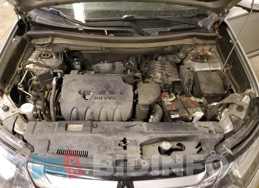 JA4AZ3A36JZ020751 Photo# 12