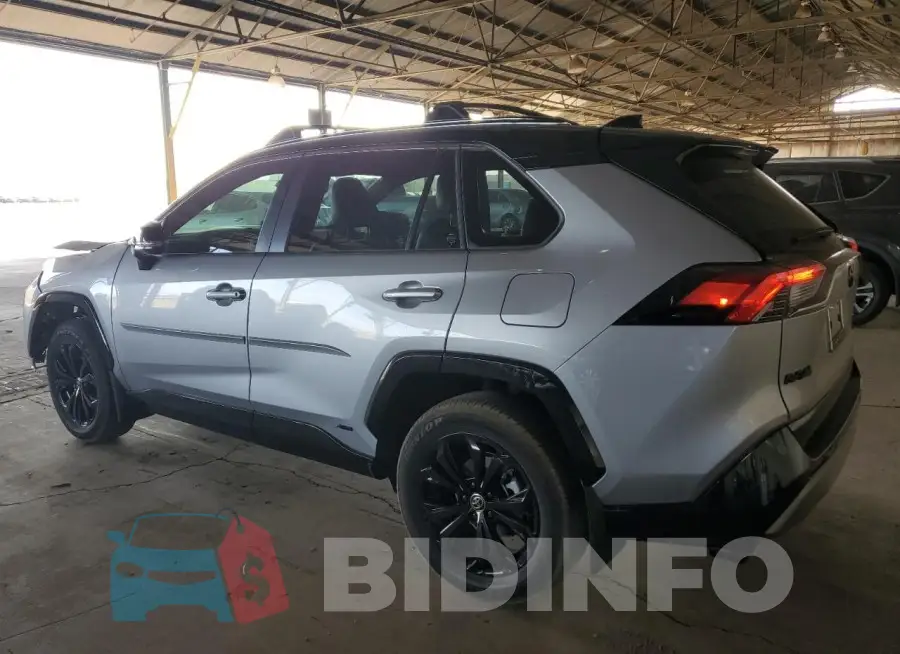 JTME6RFV9RD559404 Photo# 2