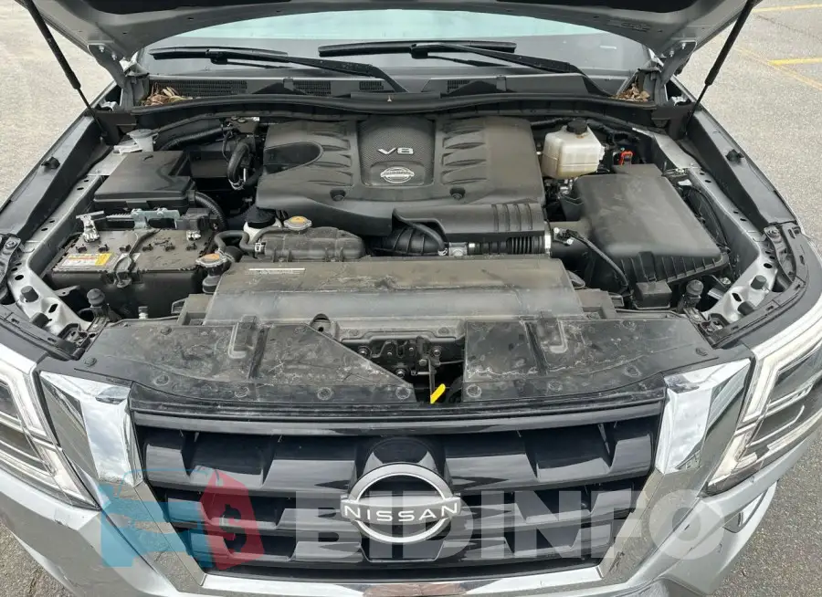 JN8AY2AC5R9195642 Photo# 5